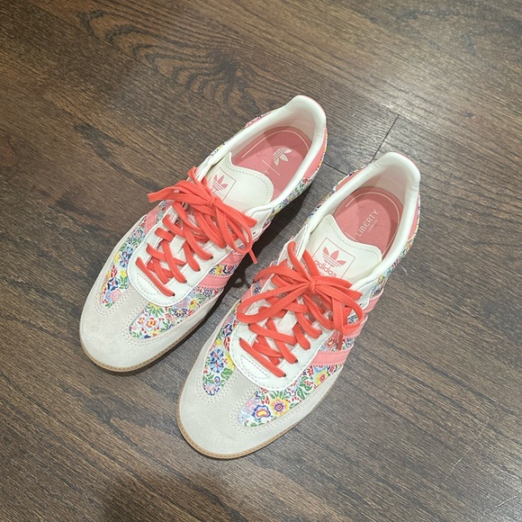 Adidas x Liberty Samba OG Liberty London Print Sneakers - Picture 4 of 7